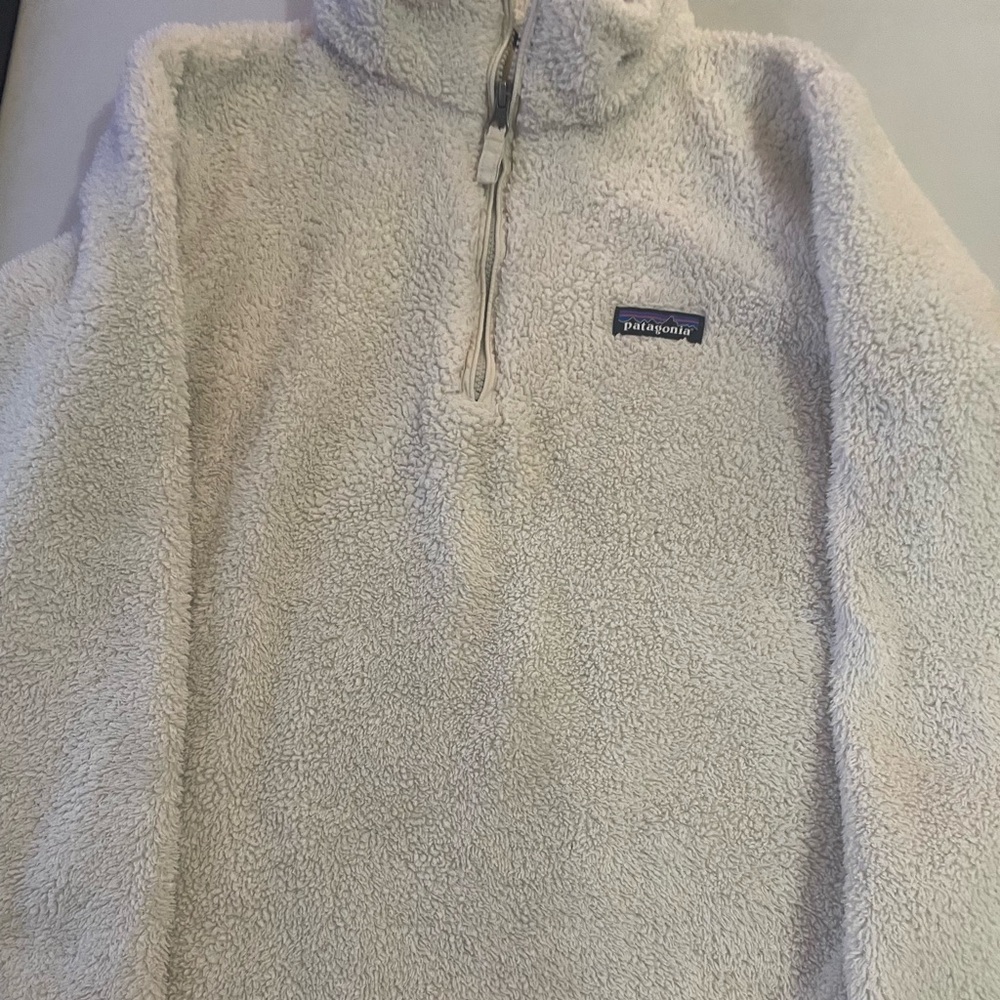Patagonia Off-White Fleece Jacket